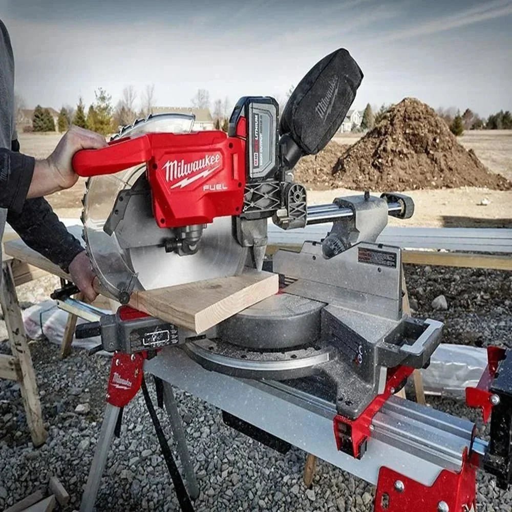 milwaukee-18v-lithium-ion-brushless-cordless-12-in-dual-bevel-sliding-compound-1358881.jpg Milwaukee 18V Lithium-Ion Brushless Cordless 12 in. Dual Bevel Sliding Compound - Image 1