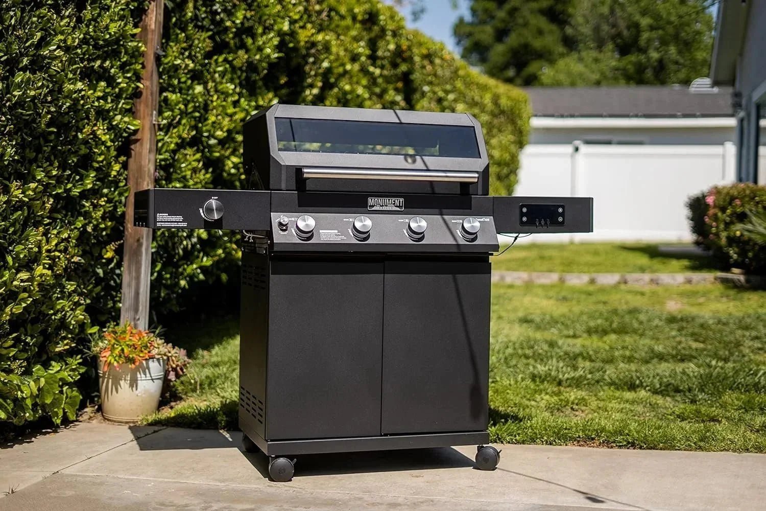 monument-grills-denali-425-black-smart-tech-propane-gas-grills-7828946.jpg Monument Grills Denali 425 Black Smart Tech Propane Gas Grills - Image 1